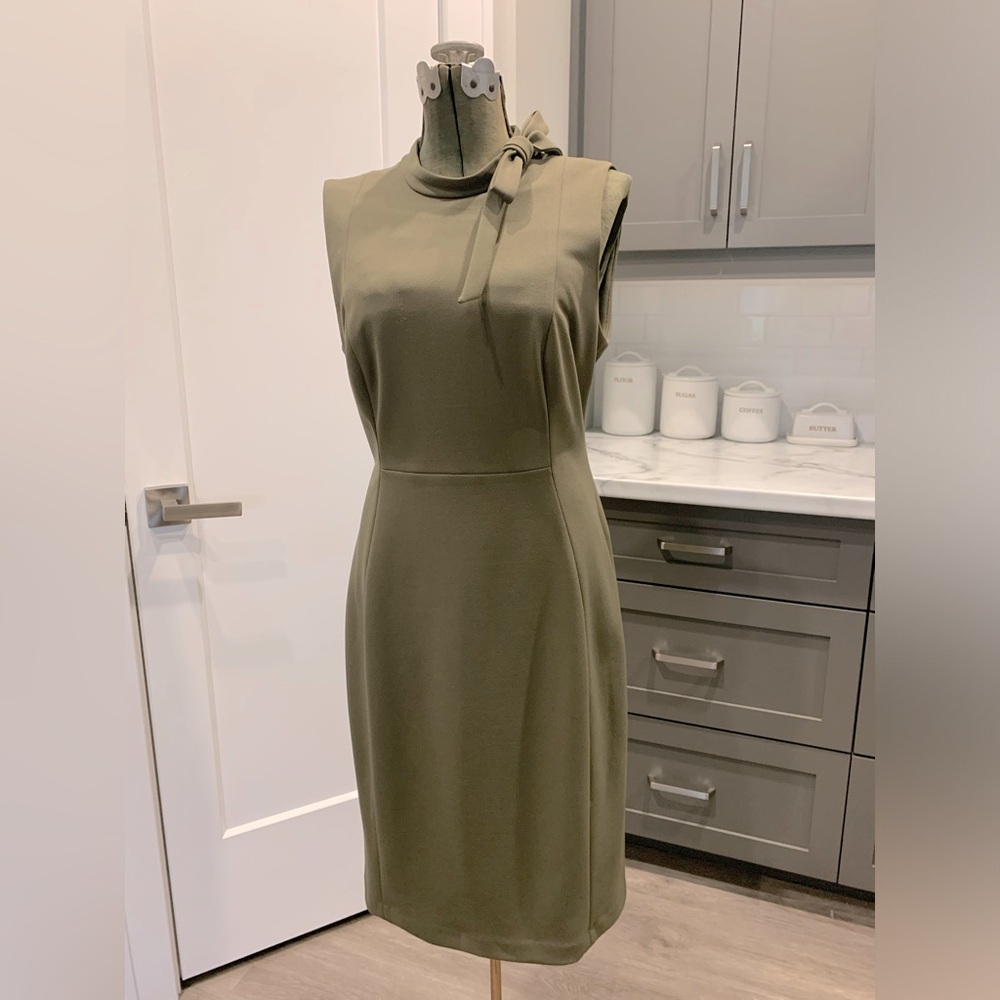 Olive green Calvin Klein sheath dress! - 10
